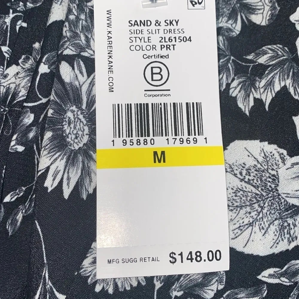 Karen Kane V neckline floral dress with adjustable straps. Side slits.Size M. - Image 6