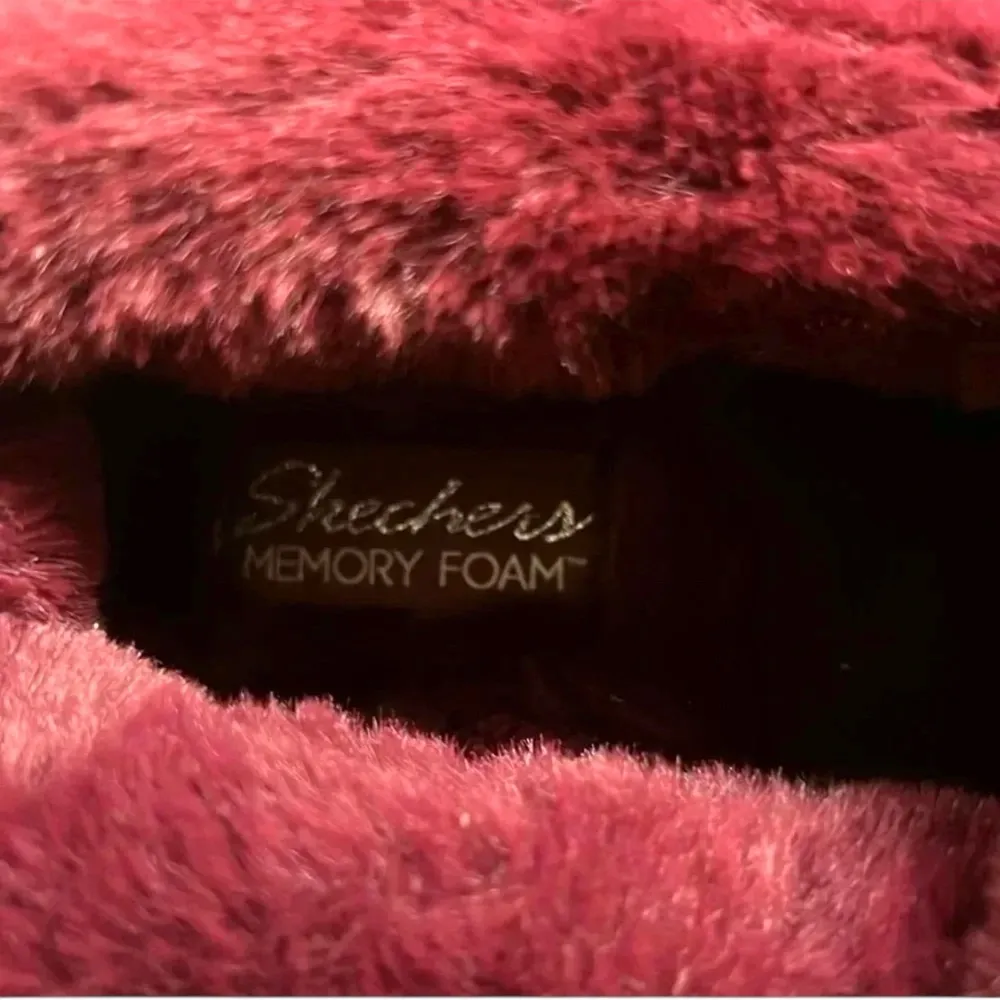 NWT Skechers bright blossom slipper with box - Image 3