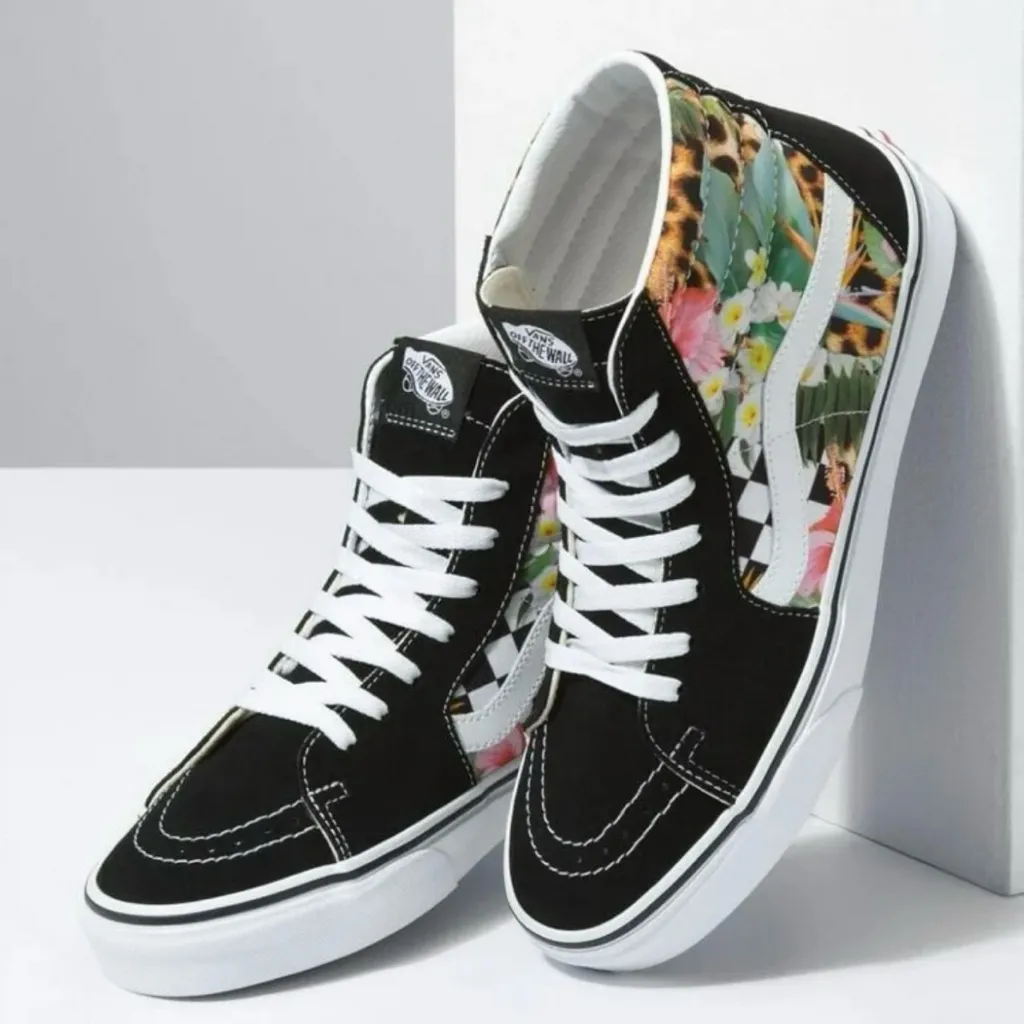 Vans sk8-hi unisex hawaiian tropical leopard print sneakers - Image 2