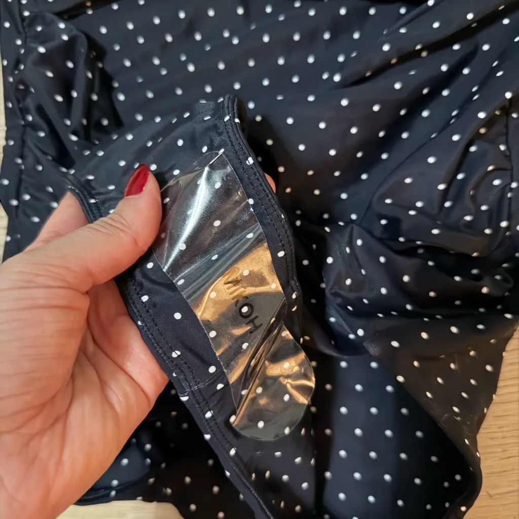 NWT MIKOH Estella Polka Dot Cut Out Strapless One Piece Resort ‘25 Sz L - Image 4