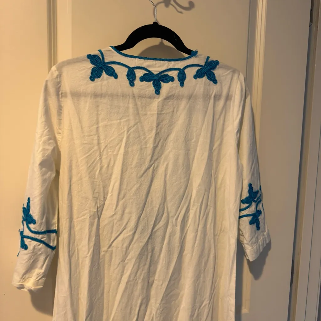 Roller Rabbit Embroidered White and Blue Maxi Pineapple Dress | S - Image 4