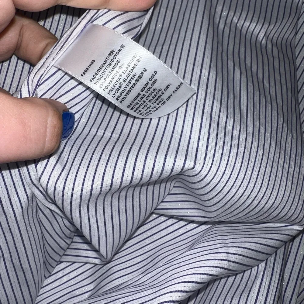 Lafayette 148 New York Pinstripe Button Up Blouse w Glitter Detail size Medium - Image 5