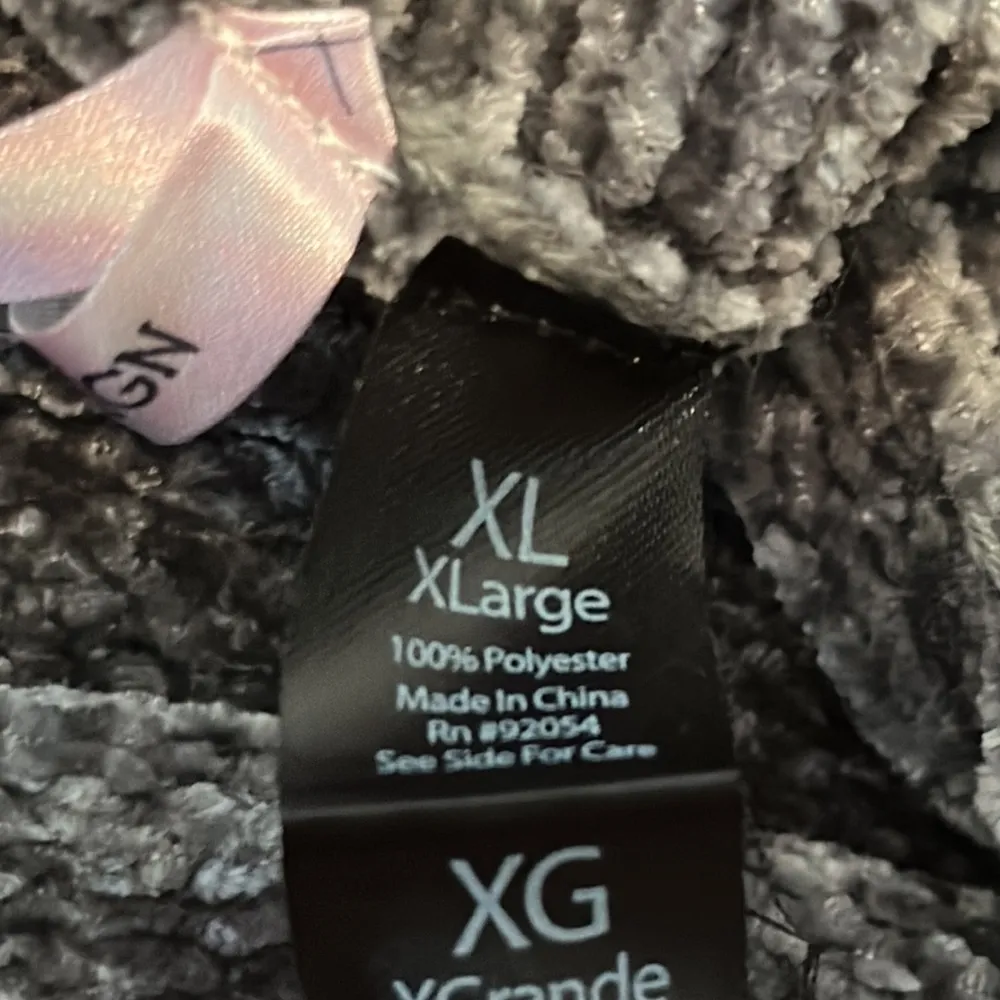 Love by Design  Chenille Boxy Cropped Sweater—Size XL - Image 6