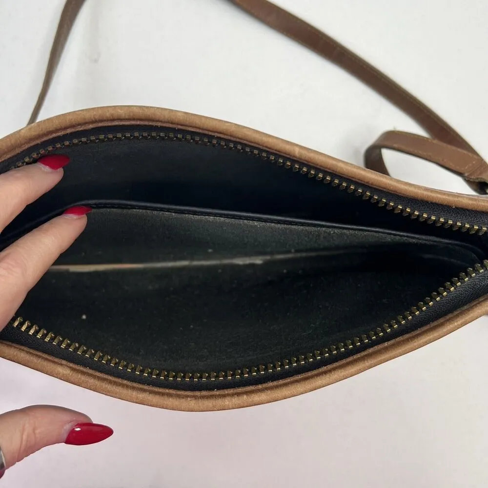 Vintage 70s Swagger Spectator Bag Leather Black Brown Trim Basic Shoulder Bag - Image 12