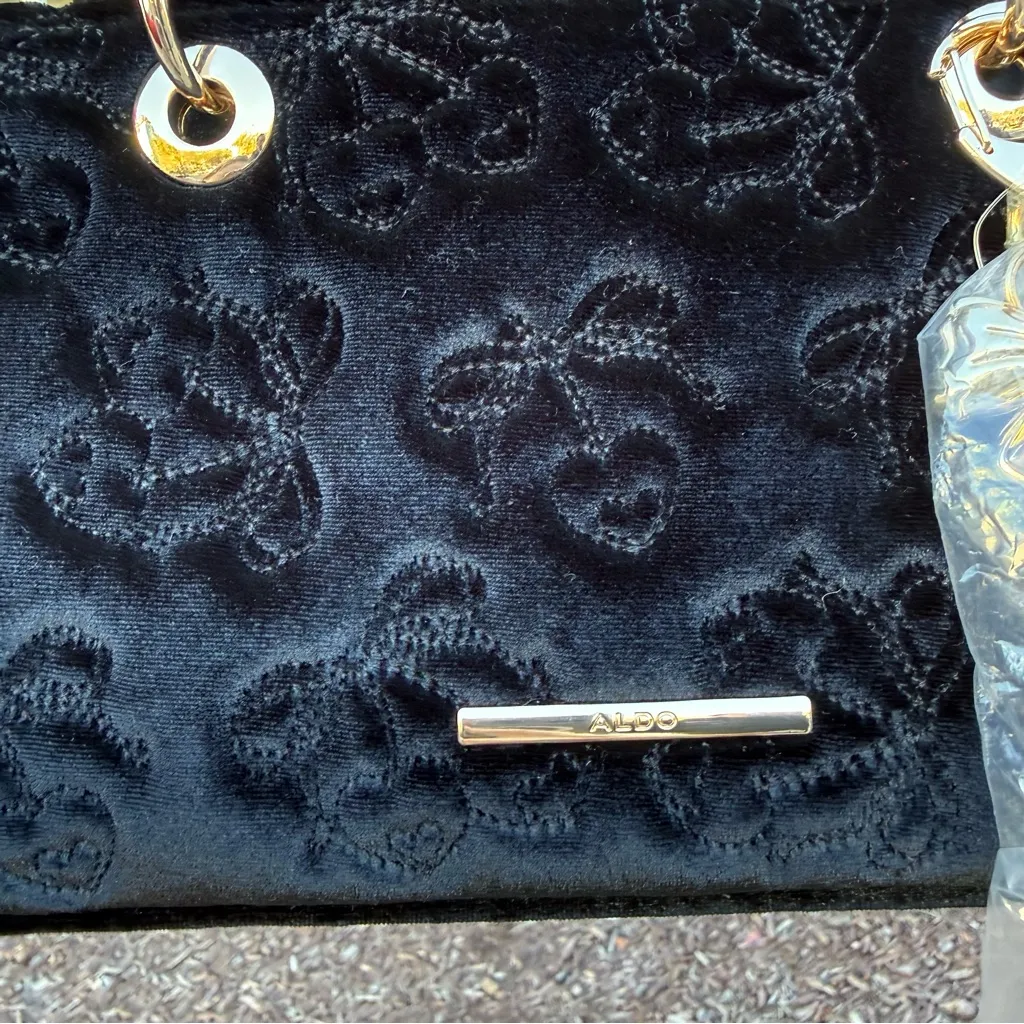 NEW viral ALDO Stylish Black Shoulder Bag with Gold Accents - Image 2