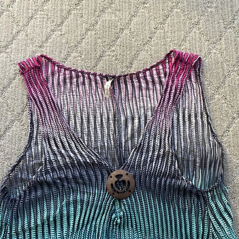 Paradise coverup summer festival multicolor pockets, faux wood button size S/M - Image 2