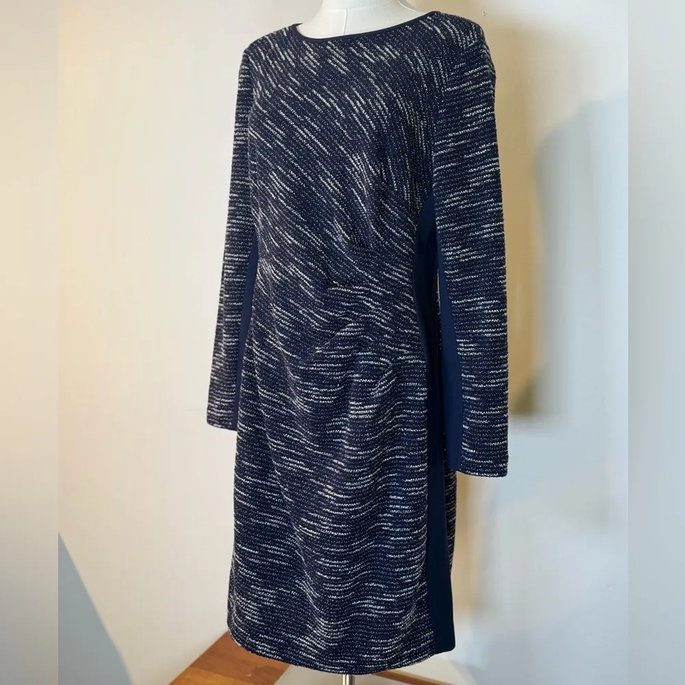 Lauren Ralph Lauren Blue And White Boucle Dress Ruched Women’s Size 14P (Petite) - Image 2