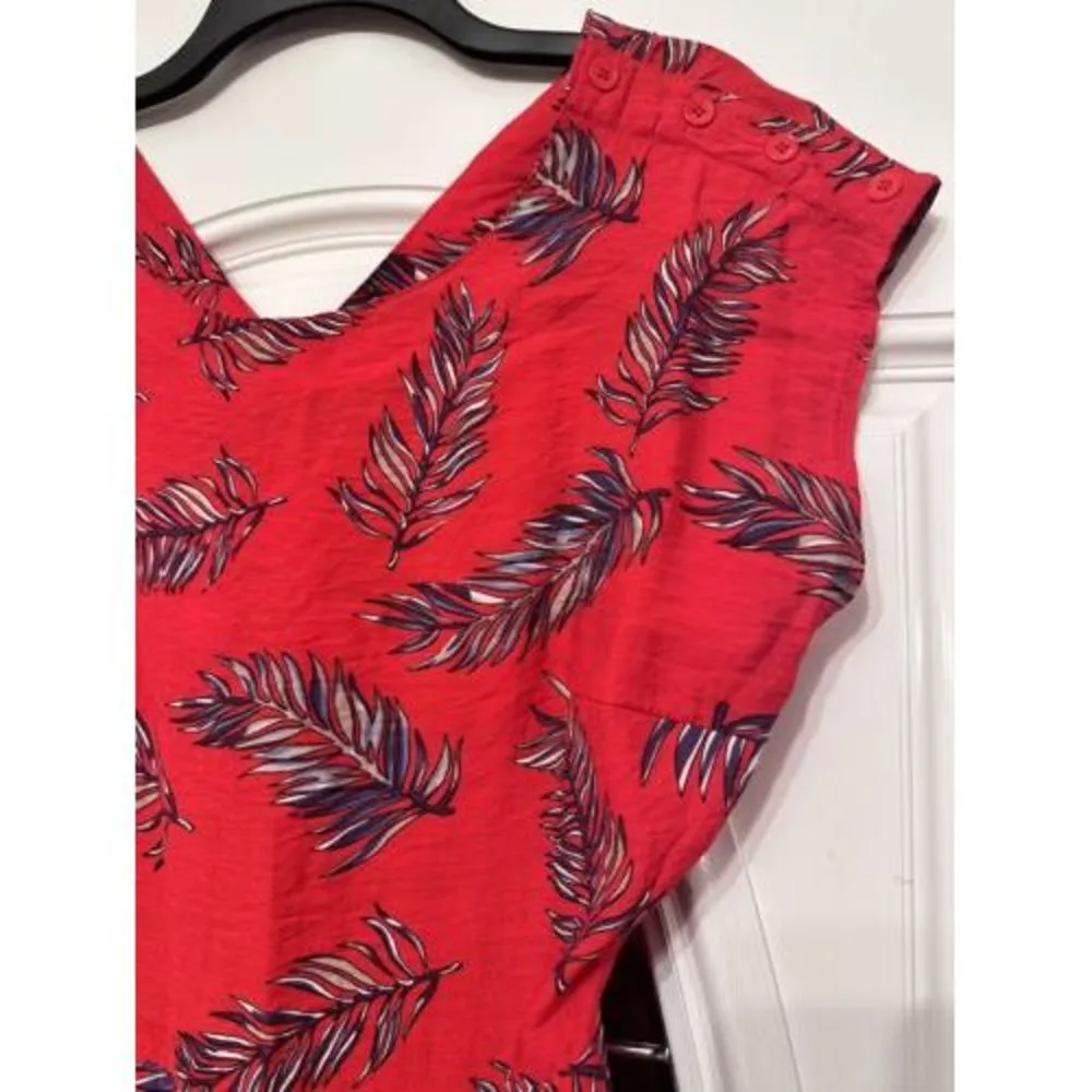 Women's Hayden Los Angeles Red Leaf Pattern Romper Large Open Back Button Detail - Image 4