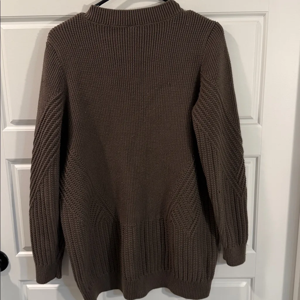 Athleta Teton V Neck Sweater medium - Image 11