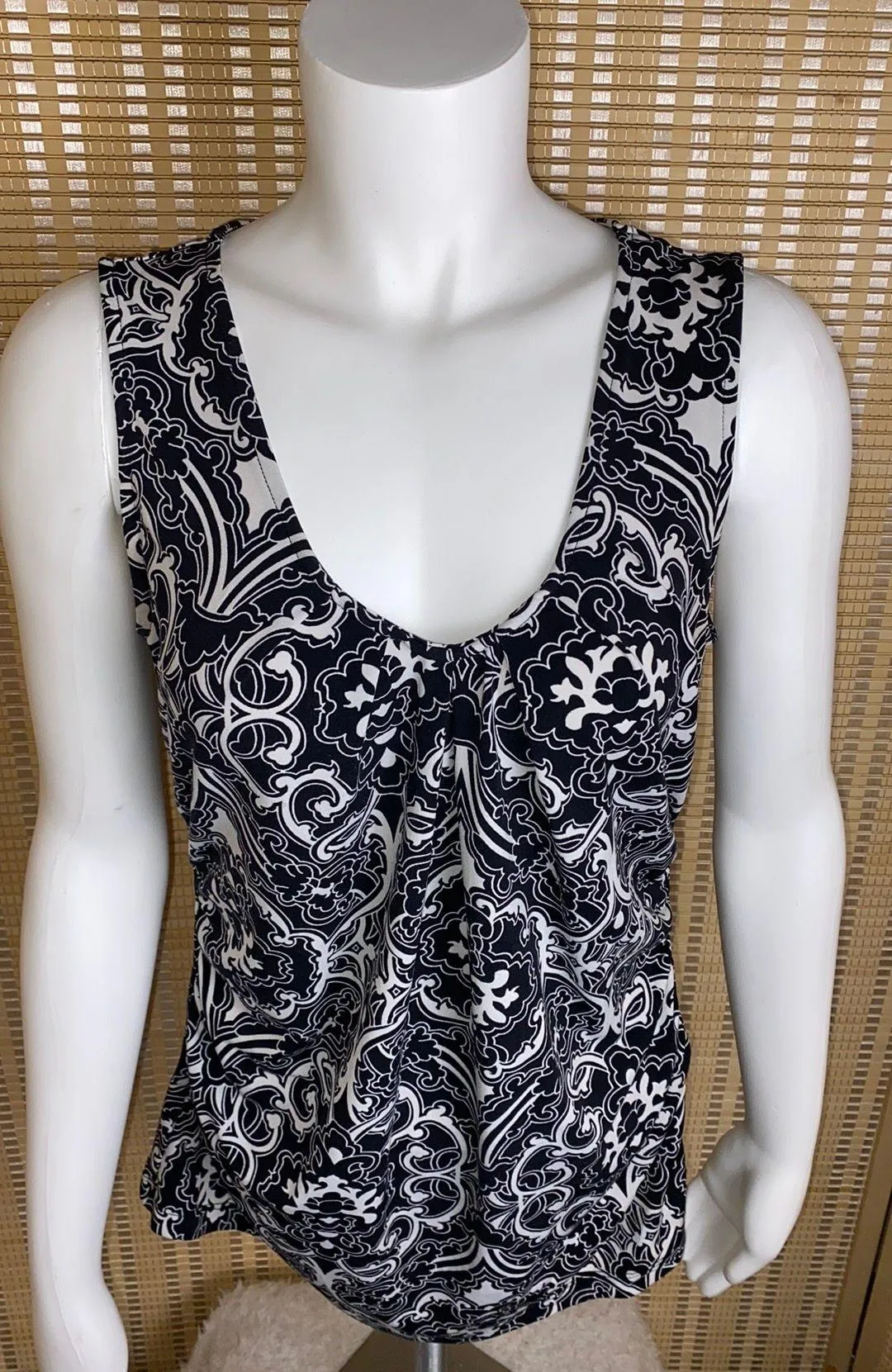 New York & Company Black White Tank Top Stretch - Image 2