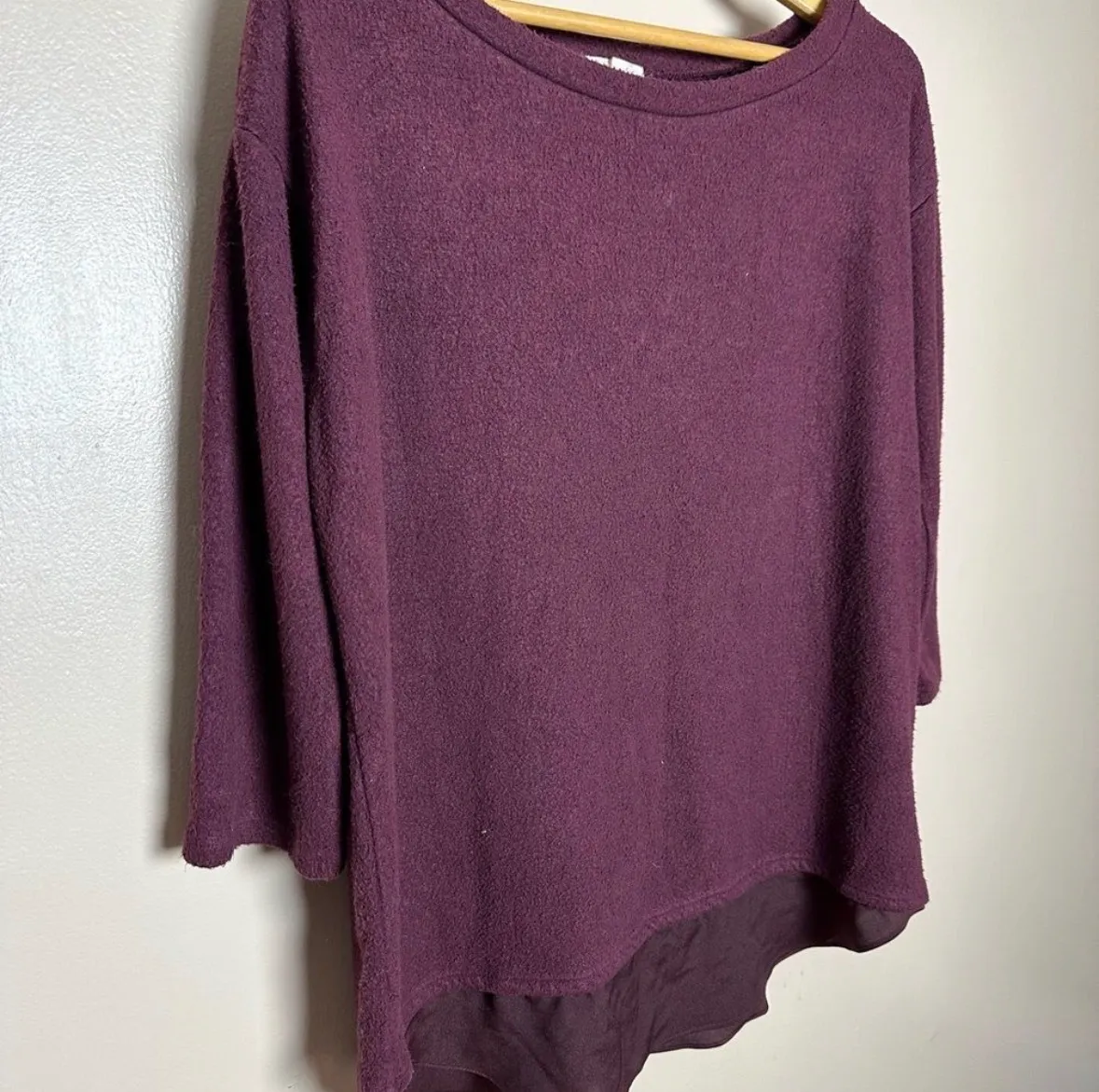 SALE! Burgundy Silence & Noise Mixed Media Top Size M EUC - Image 3
