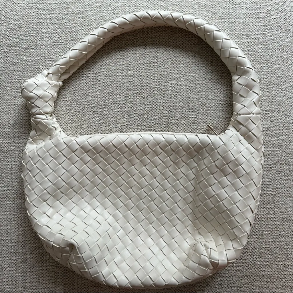 Woven Slouchy Shoulder Bag - A New Day - Image 4