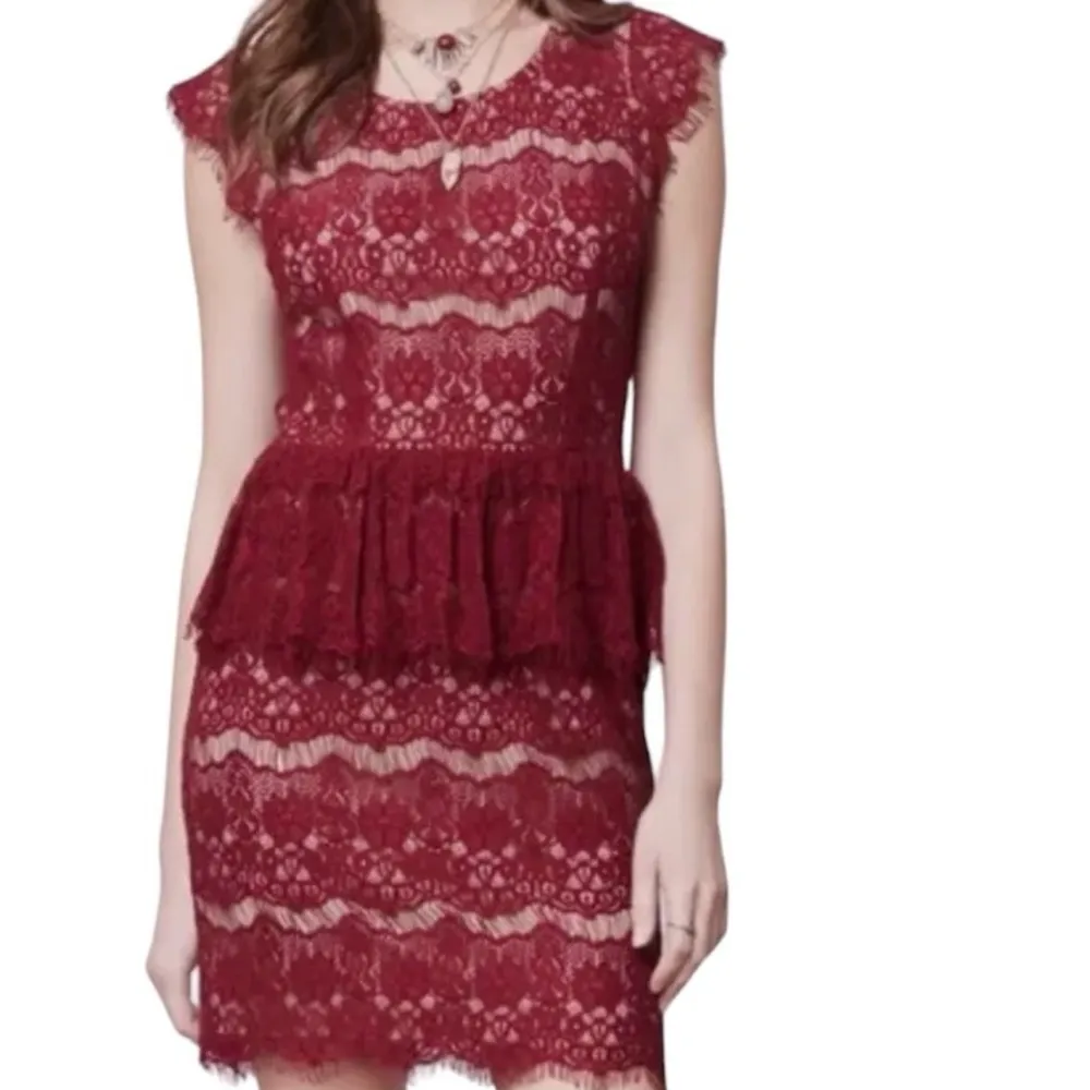 Anthropologie Maeve Elsa Burgundy Lace Peplum Lined Dress Size XS - Image 3