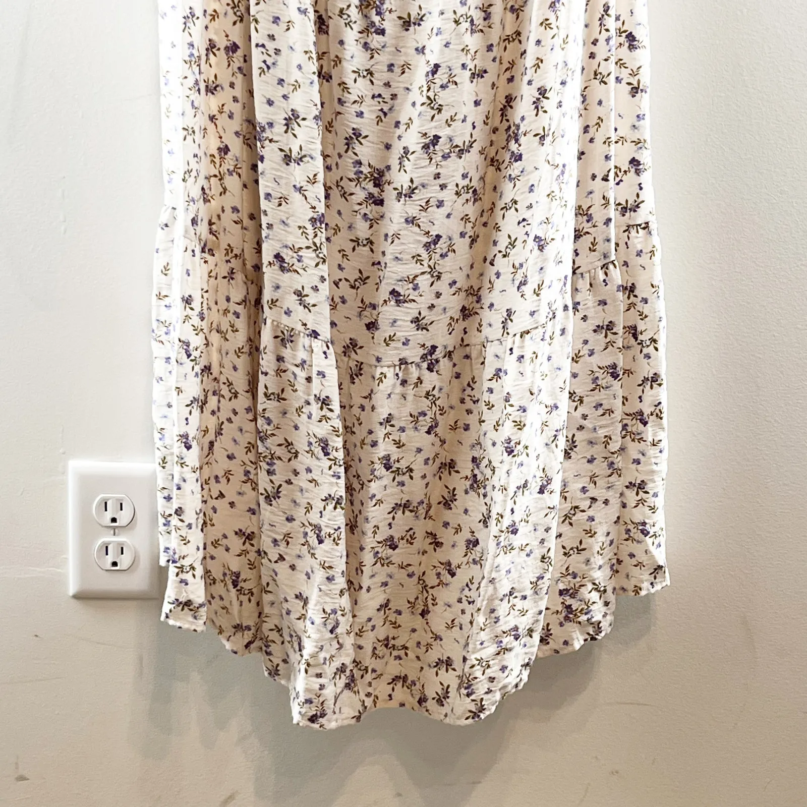 MINKPINK Hailey Floral Puff Sleeve Cutout Midi Dress White Purple XL - Image 14