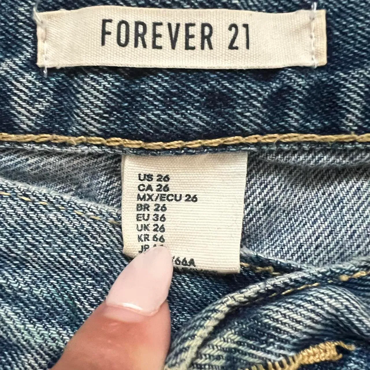 Forever 21 Distressed Loose Fit Jeans - Image 3