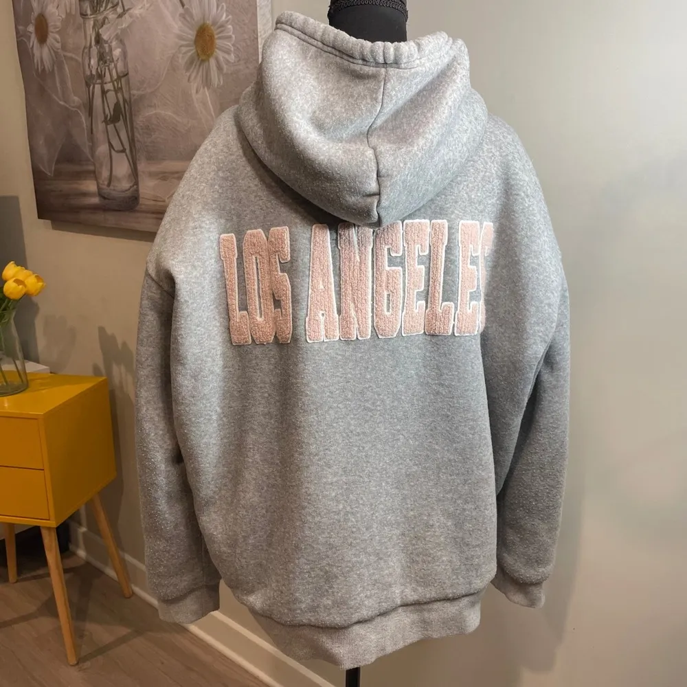 Charlotte Russe XL Gray Hoodie Coat - LA Vibes, Preloved & Stylish - Image 4