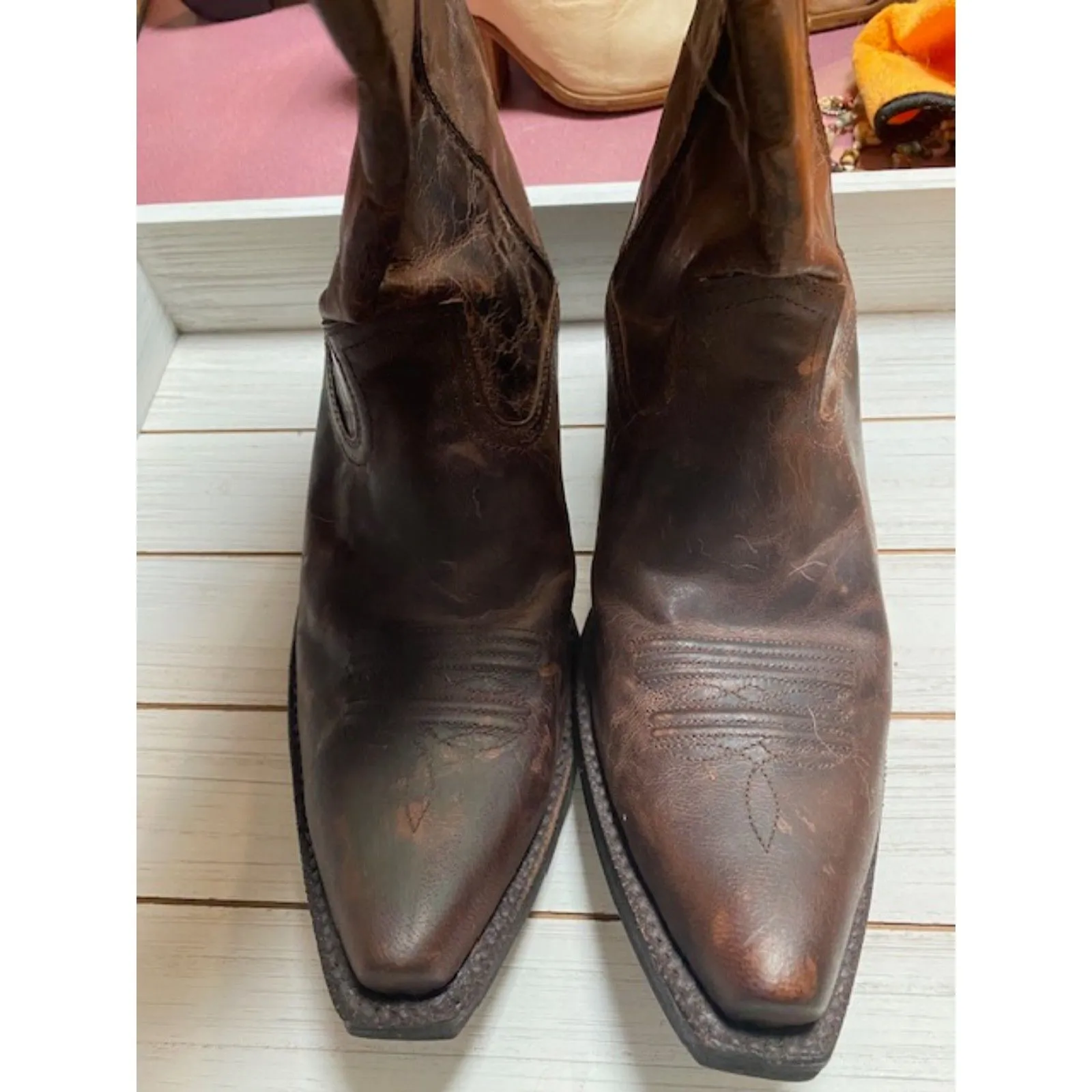 Ariat  Caldera Aztec Boots Size 7B - Image 3
