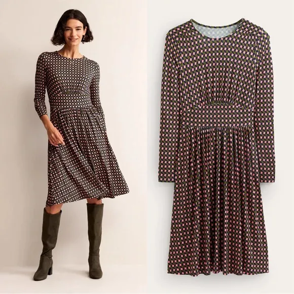Boden • Thea Short Jersey Dress fit & flare knit Olive Green Abstract Diamond Size 2 - Image 2
