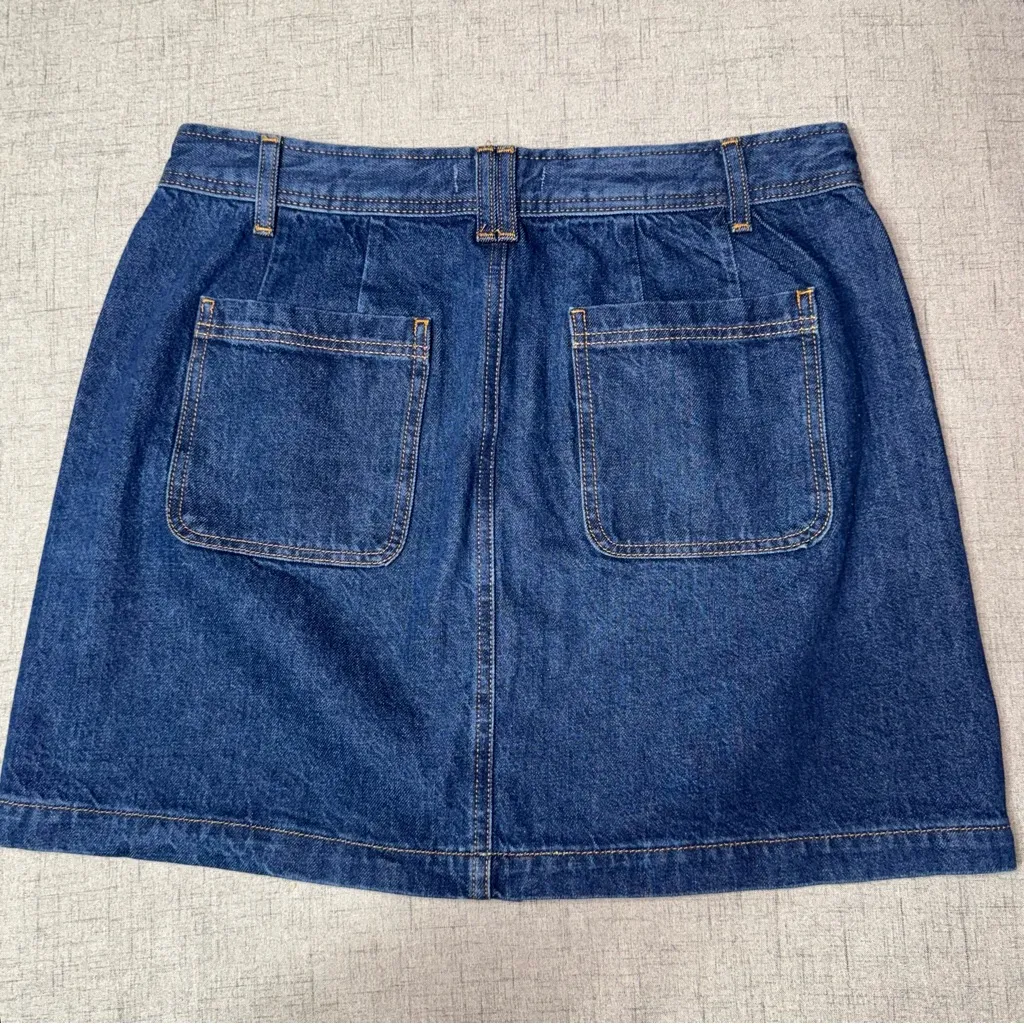 LOFT Patch Pocket Button Front Denim Mini Skirt in Deep Indigo Wash Size 10 - Image 9