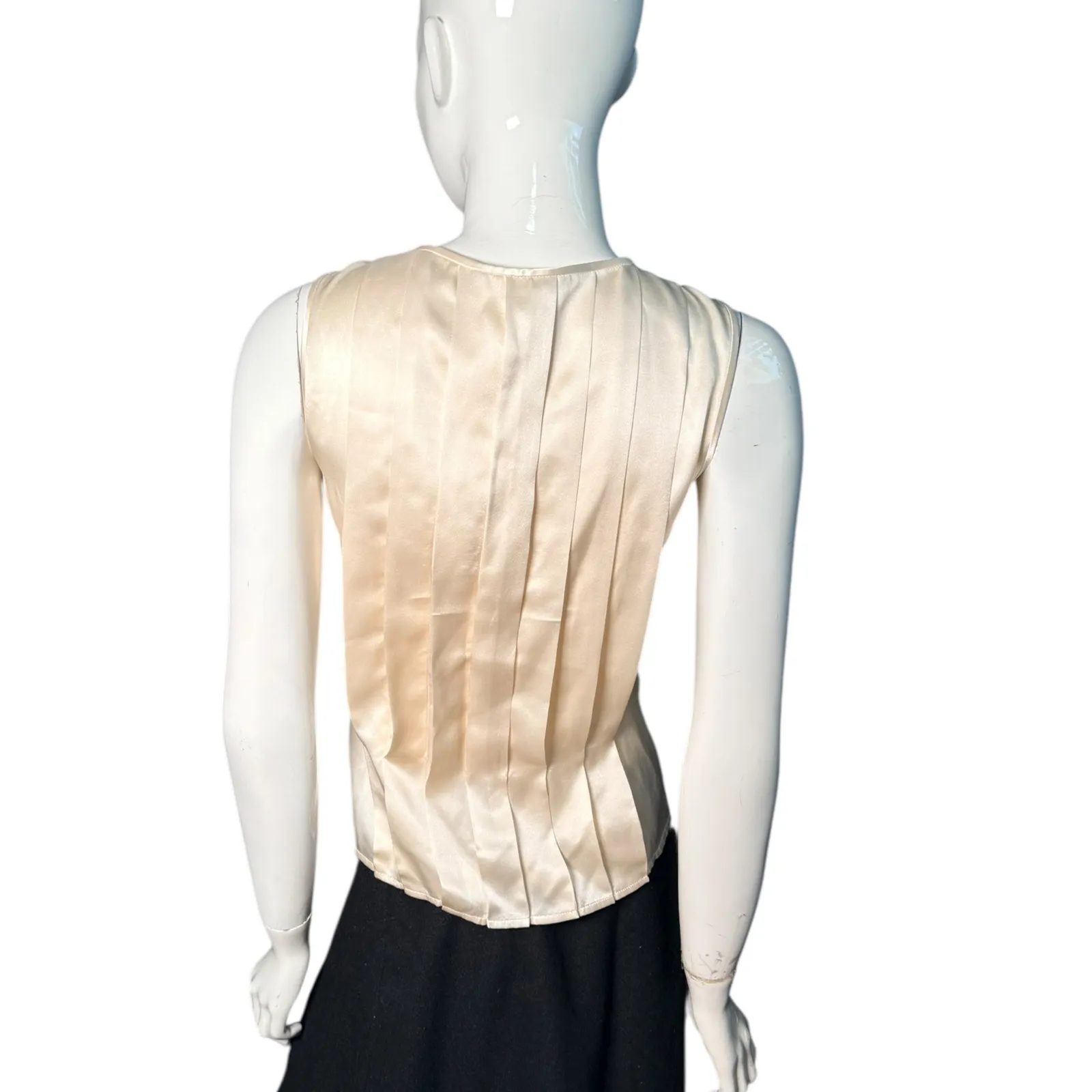 CARLISLE silk Sleeveless Sheath Top ivory hidden button Pleated Women US 4 - Image 5