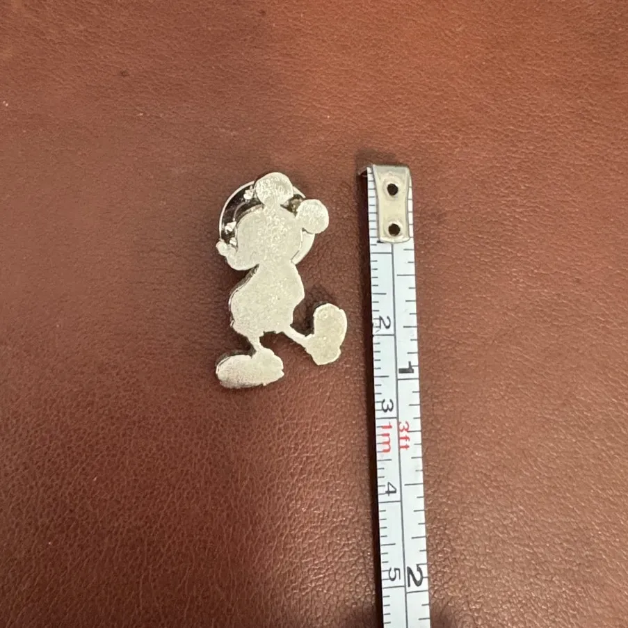Rare Vintage Disney silver tone Mickey Mouse silhouette pin hat trading bag - Image 5