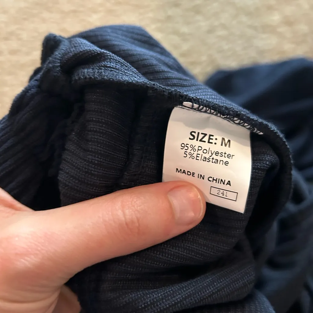 size medium balloon pants blue ribbed - Image 5