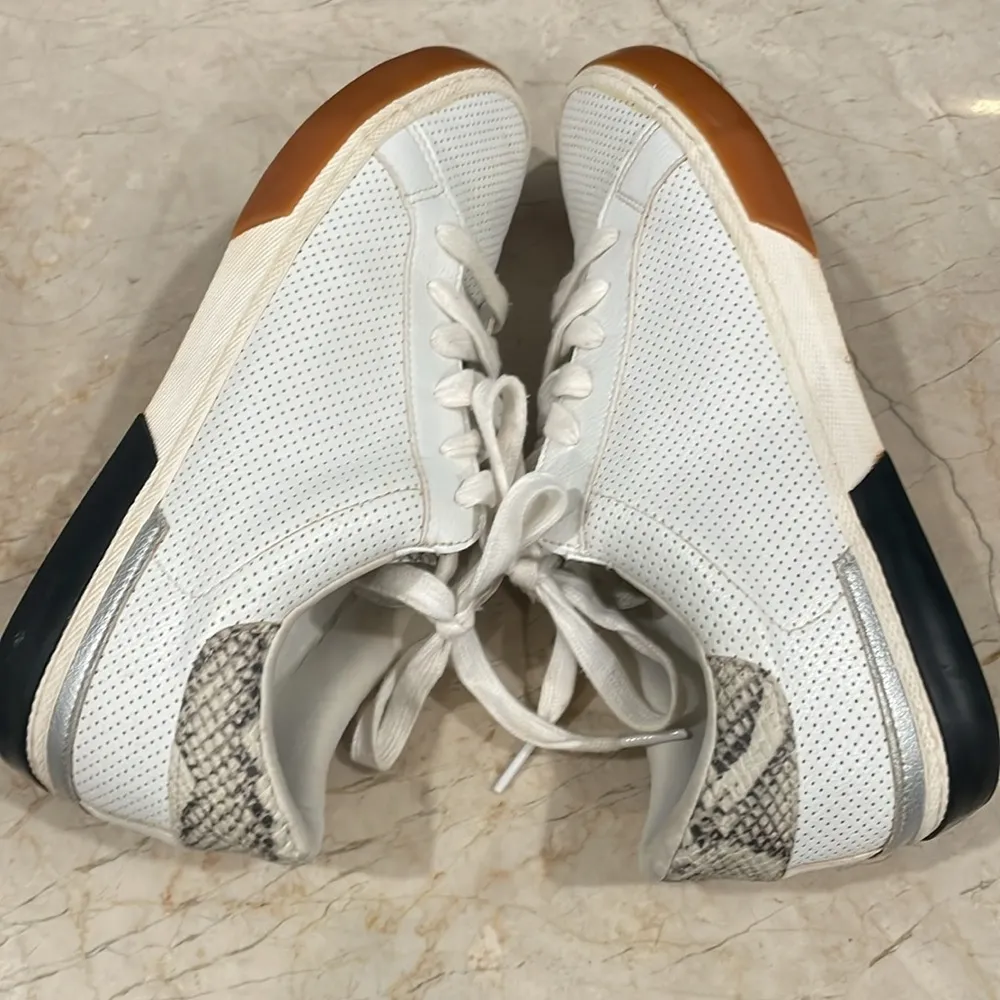 Women's Maddison Sneakers White Silver- A New Day size 8 - Image 5