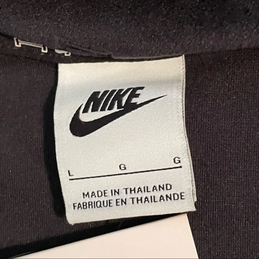 Nike Air Women’s Velour Quarter Zip Long Sleeve Top - Image 12