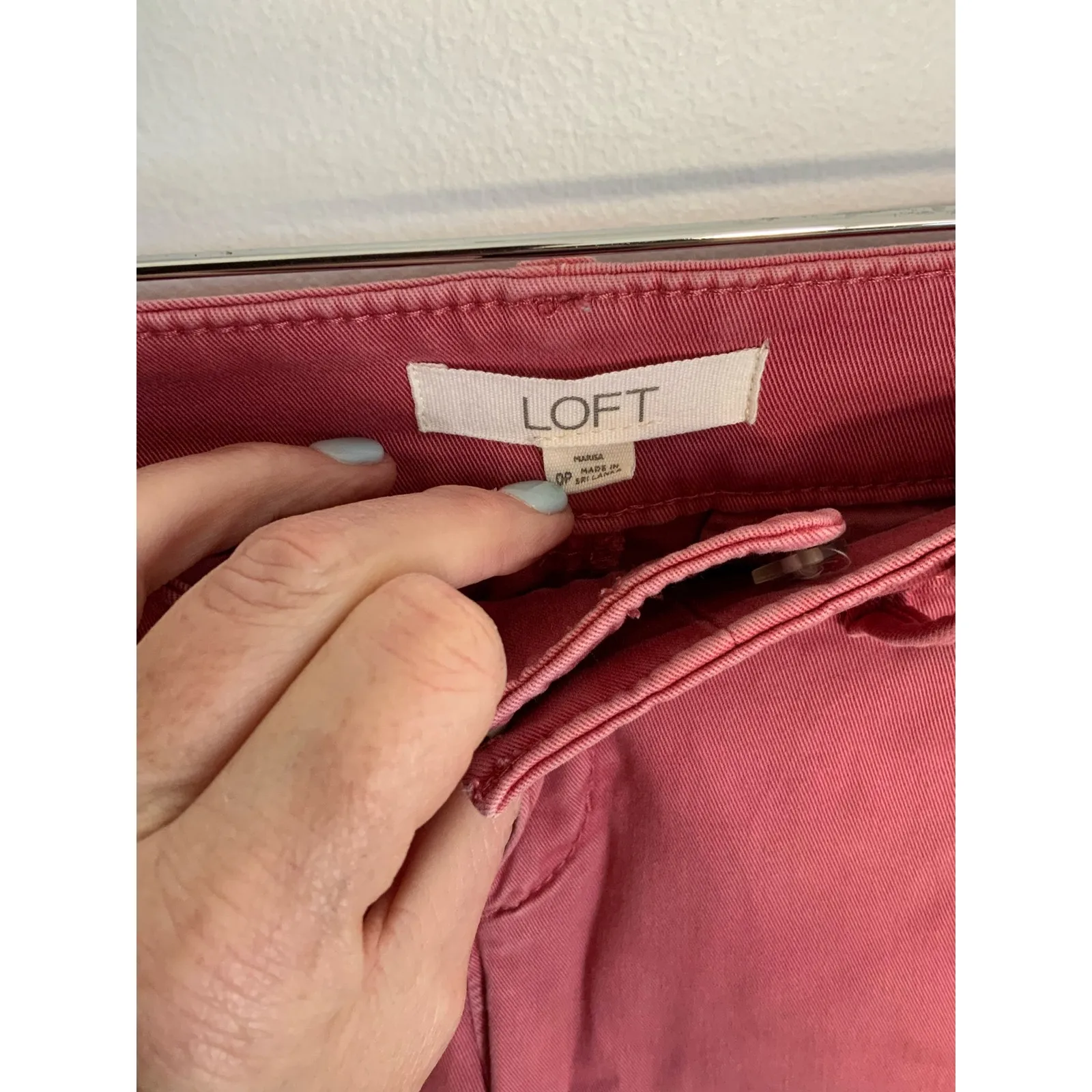 Loft Raw Hem‎ cropped pants - Image 2