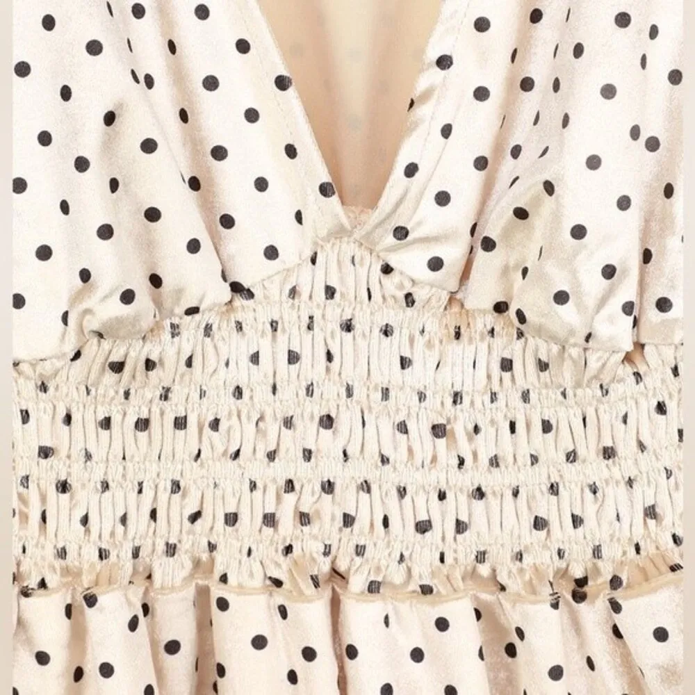 Lulus Top Chic Upgrade Champagne Polka Dot Velvet Smocked Blouse Size Small - Image 10