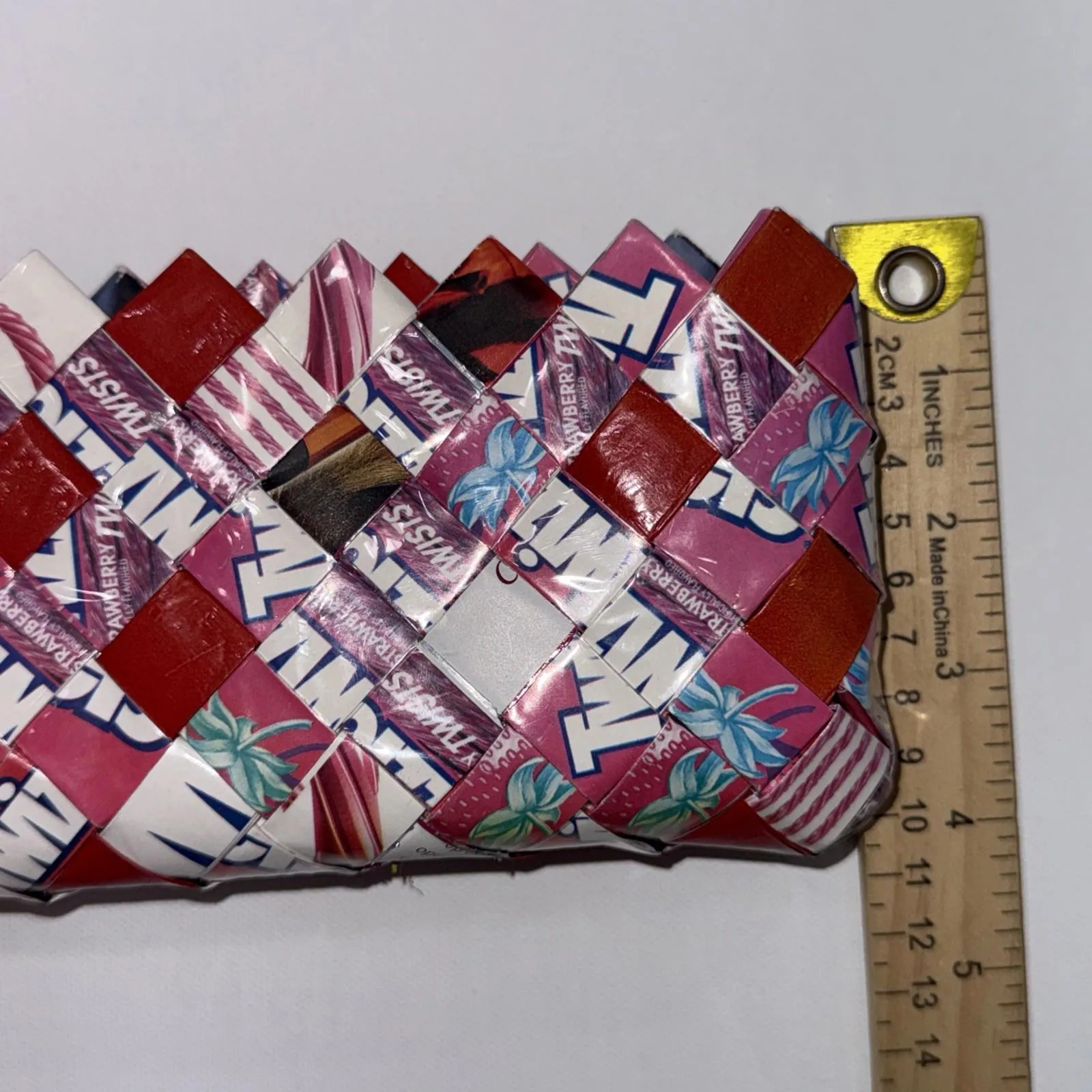 Vintage 90s Y2K Twizzler Cherry Berry Strawberry Candy Wrapper Zip Purse NWT - Image 9