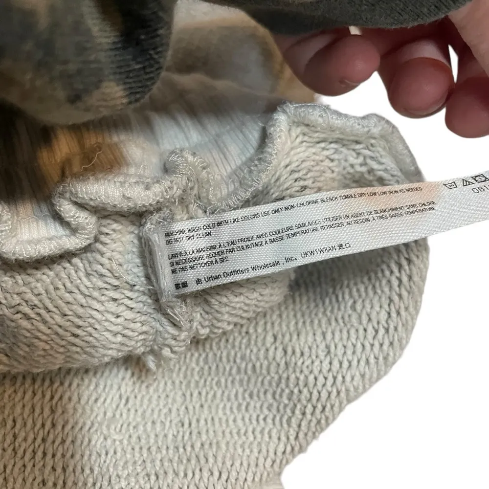 Urban Outfitters Out From Under Waffle Knit Joggers in Grey/White Size M - Image 10