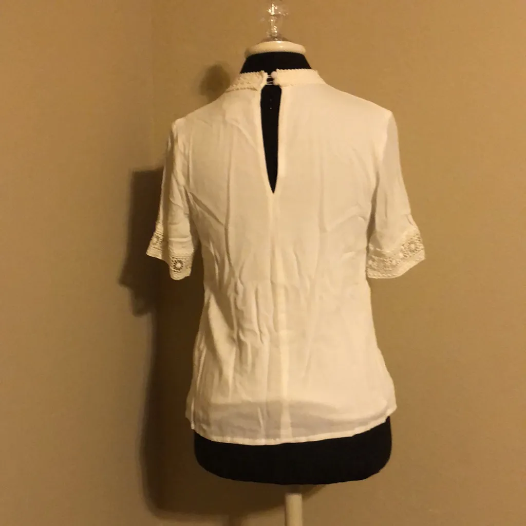 Glamorous ❤️  white lace blouse - Image 3