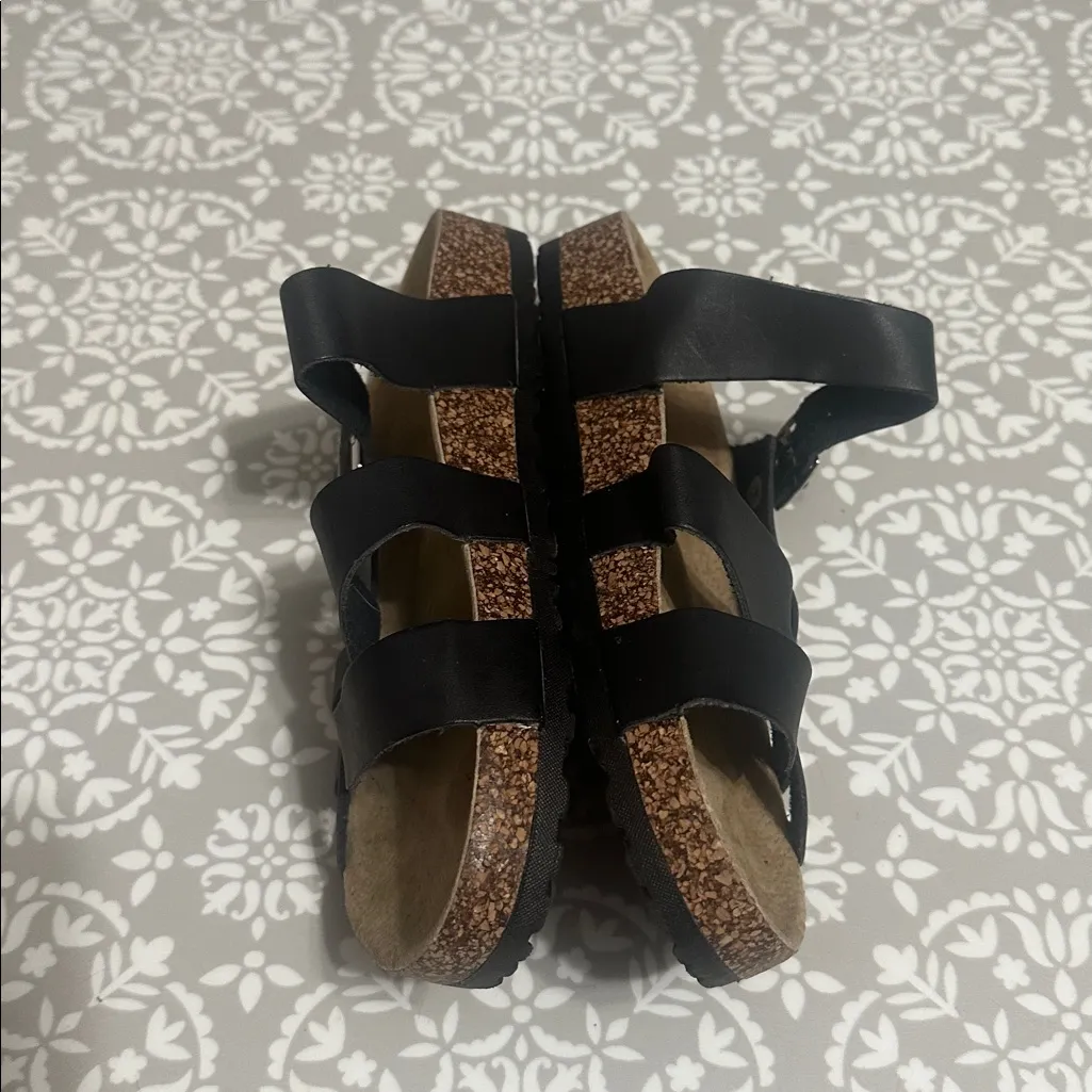 Nature Breeze Women's Black Sandals - Image 2