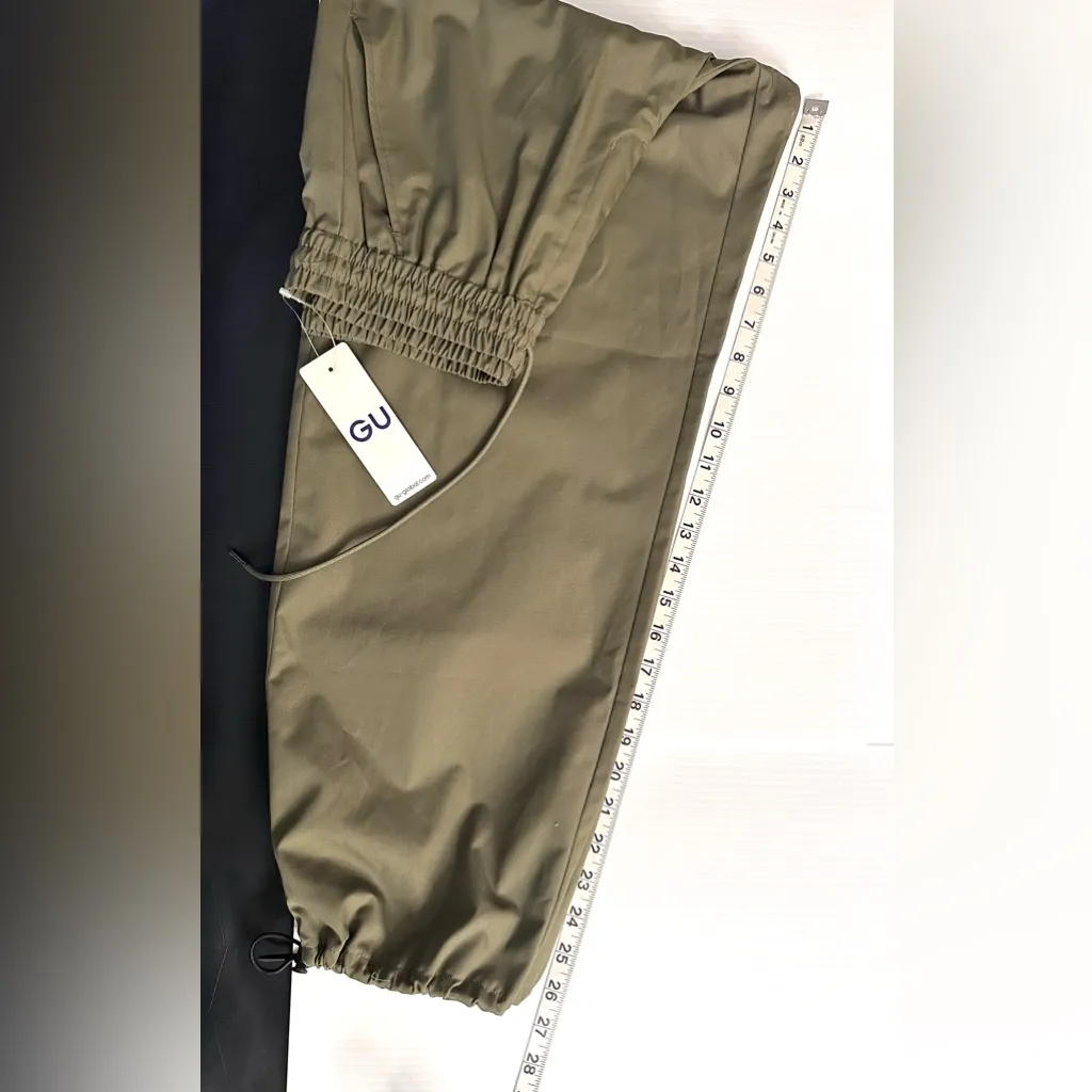 NWT GU Olive Cargo Pull - Image 7