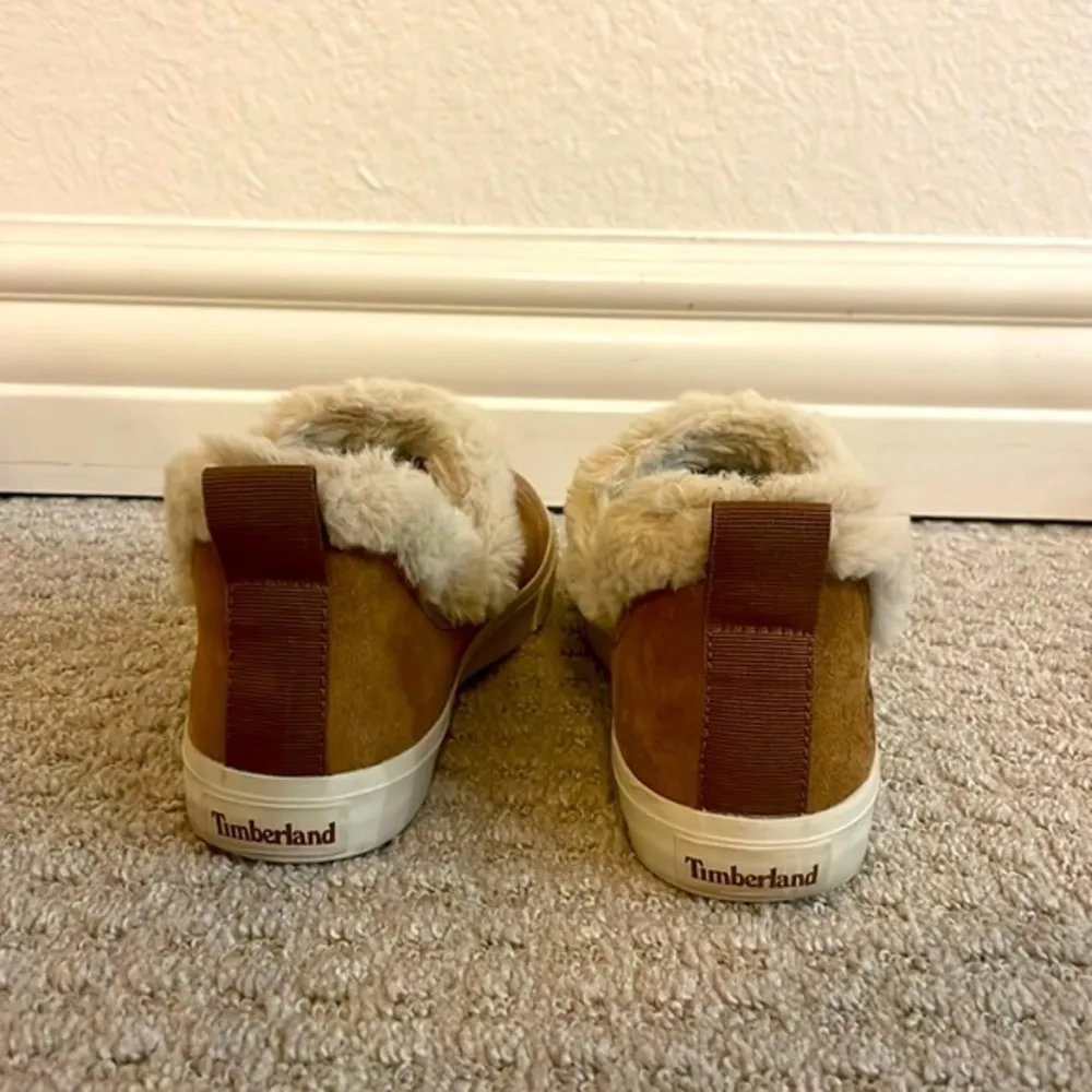 Timberland Skyla Bay Slip On Brown Suede Sherpa Lined Shoes - Image 5