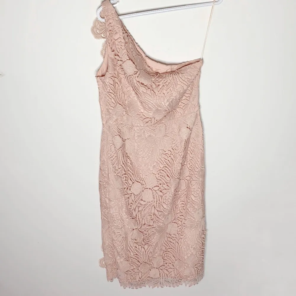 Reiss Mena one shoulder blush crochet lace dress size 8 - Image 59