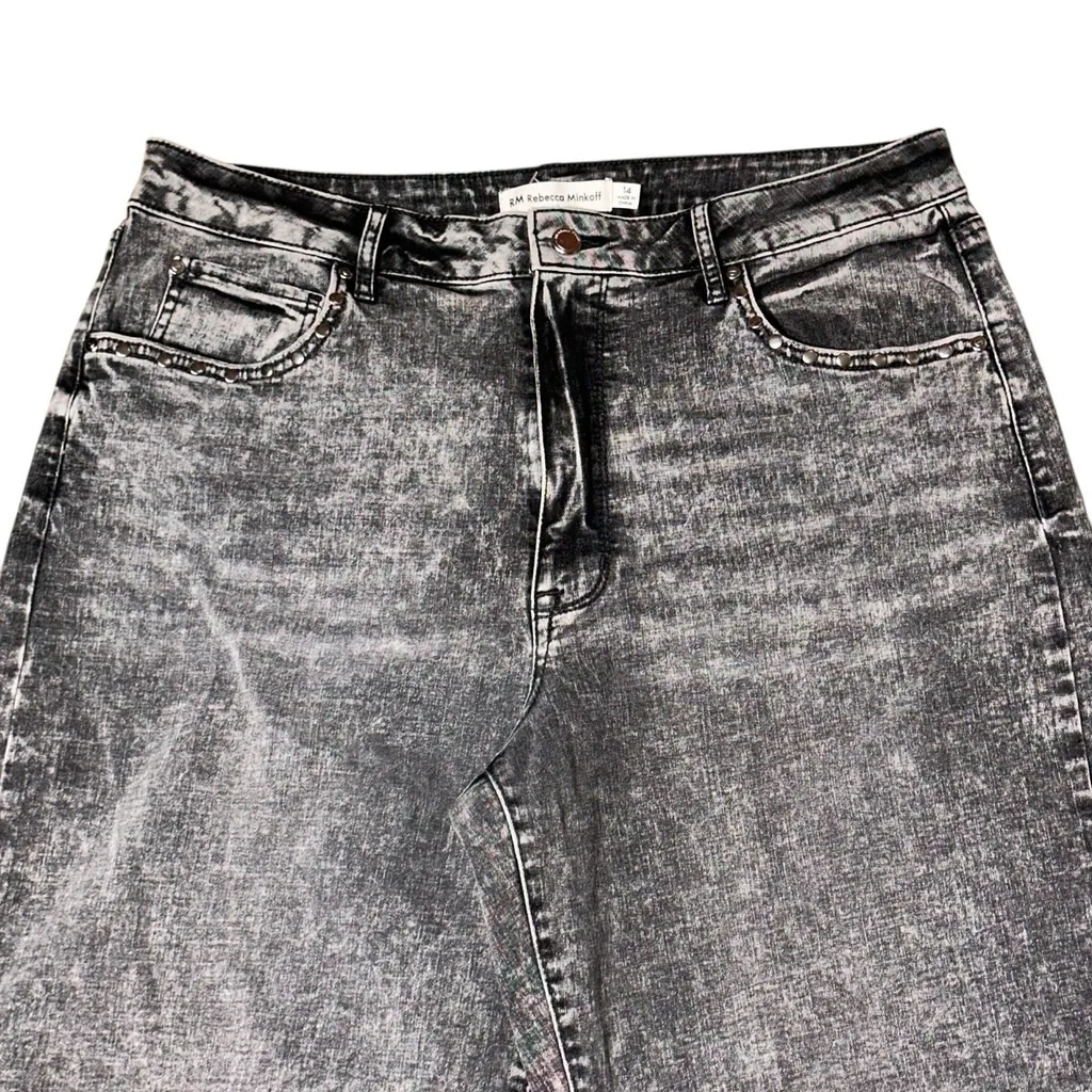Rebecca Minkoff NWOT Acid Washed Blk Darted Barrel Leg Jeans Studded 14 Hi-Rise - Image 3