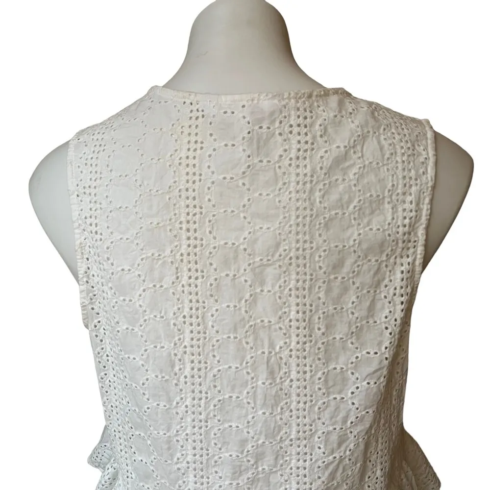 BCBGeneration White Eyelet Ruffle Hem Crop Top, Sz L - Image 9