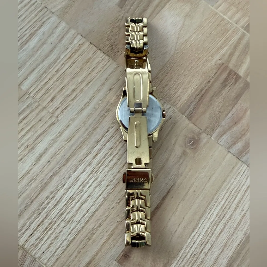 Seiko Diamond Rare Luxury Ladies Watch Silver Dial Gold Plated Bracelet Case - Image 11