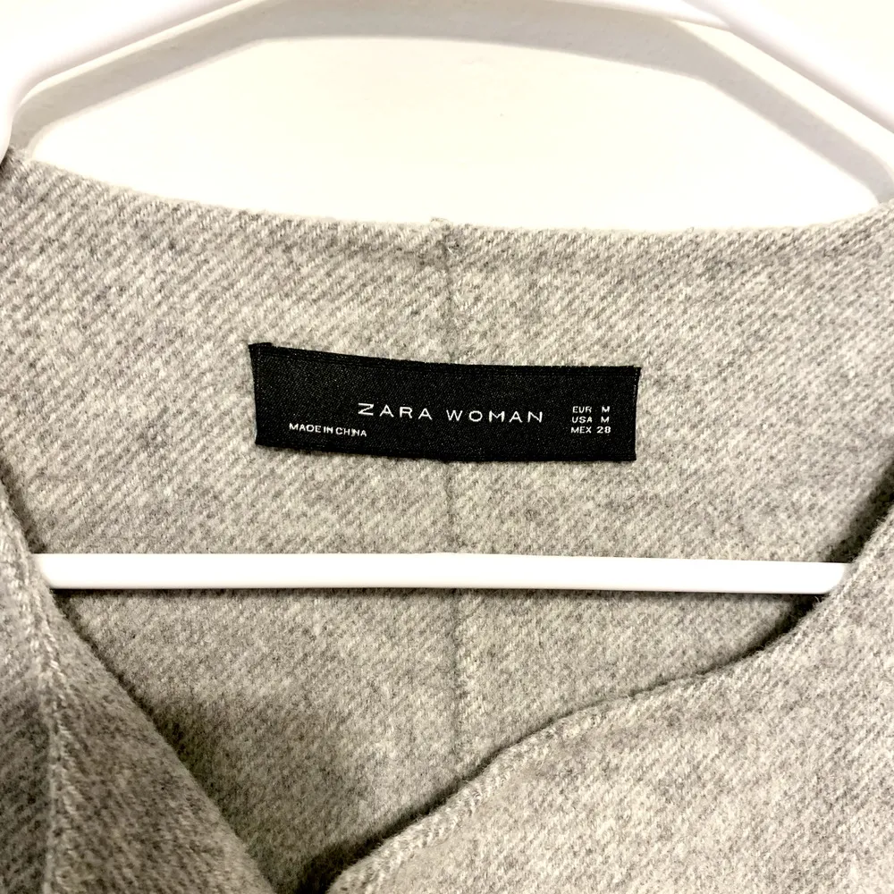 ZARA Coat Women M Gray Wool Blend Double Breasted Unlined Coat Botton Patches - Image 2