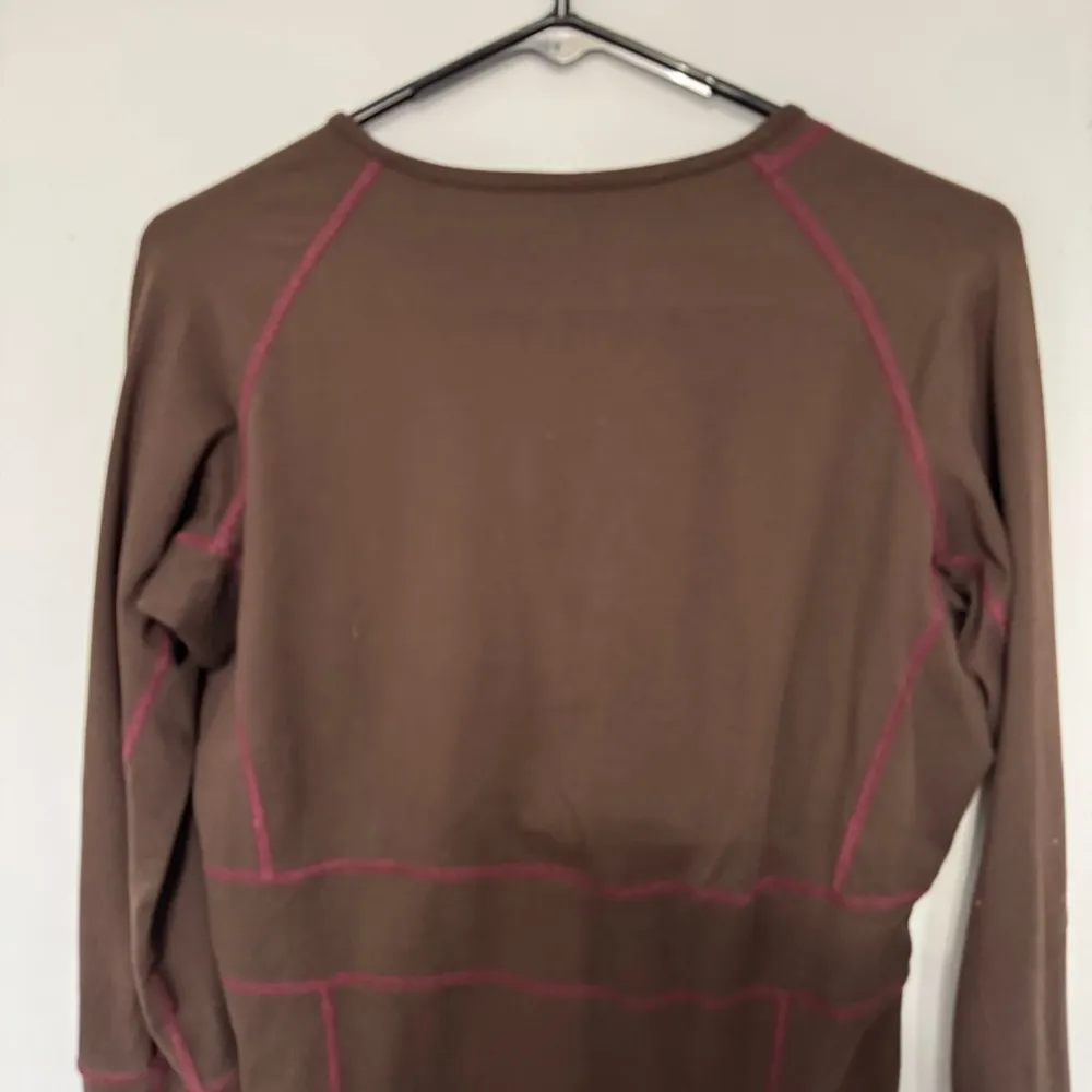 Mountain Hardwear Brown Long Sleeve Top - Image 8