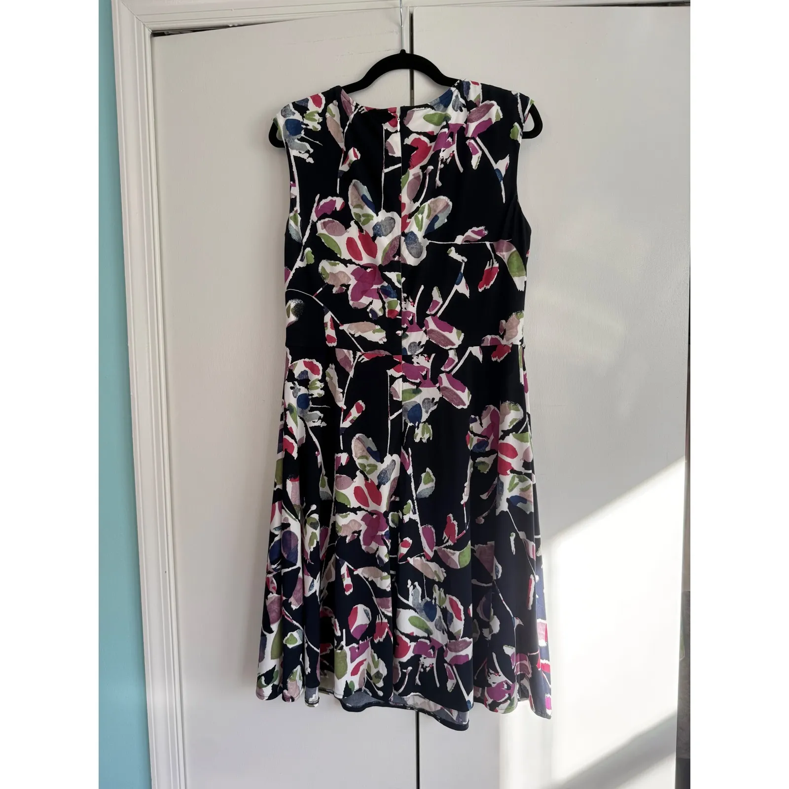Wisp Floral Print Navy Jersey Knit‎ Sheath Dress Women's Size 14 Black - Image 4