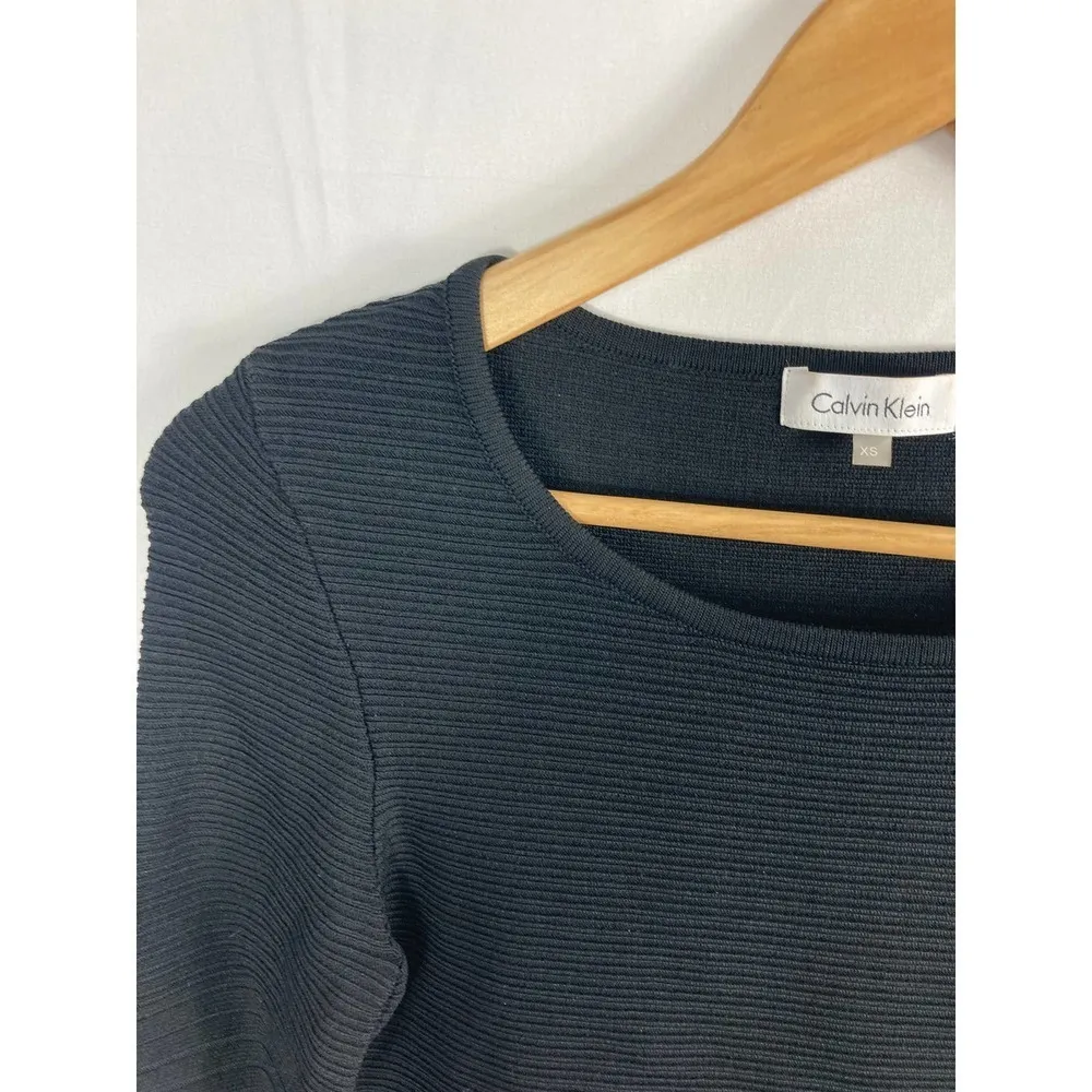 Calvin Klein Textured 3/4 Sleeve Stretch Top Size XS - Image 3