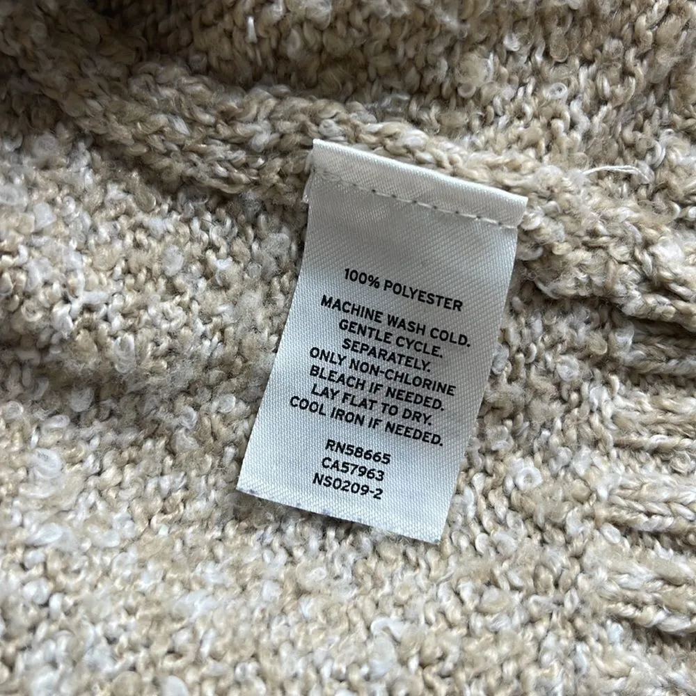 14th & Union soft knit sweater.  Size Small.  Oversized Comfy fit. - Image 5