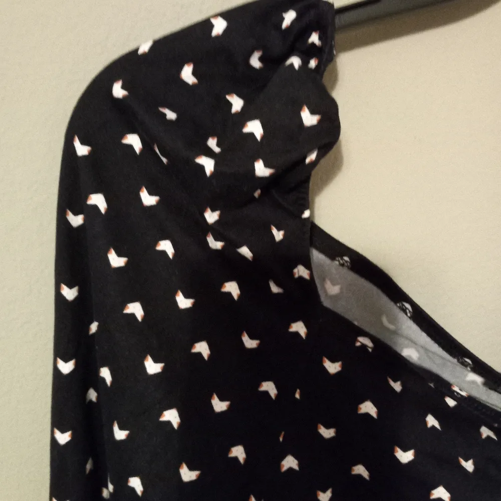 Daisy May  L Chevron Print Puff Shoulder Long Sleave Crop Top - Image 6