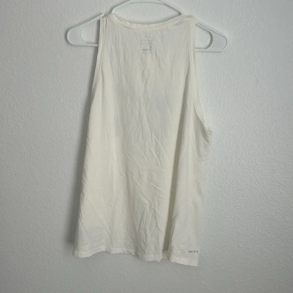 Nike Fly tank top - Image 2