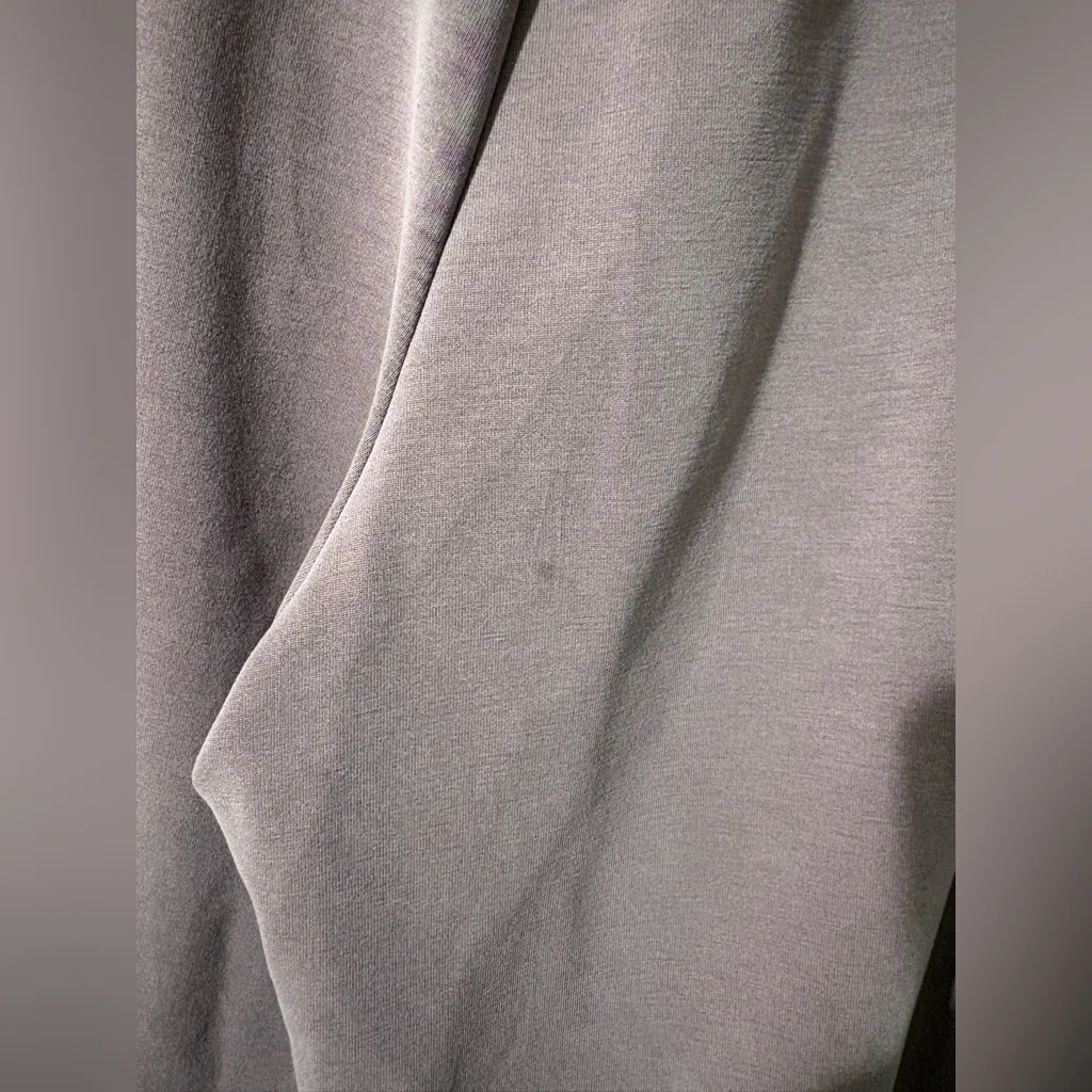 Athleta  softstreme sweats - Image 4