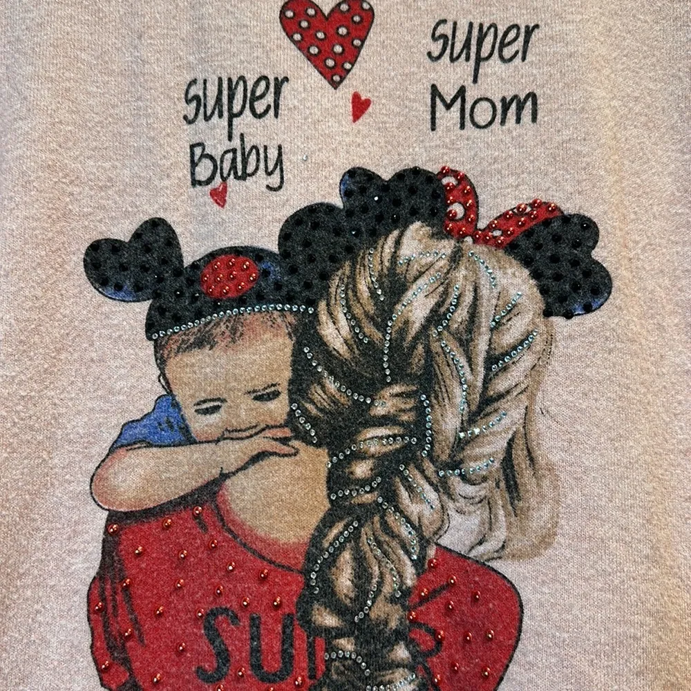 Ears Designed in Italy Pink Sweater Super Mom Super Baby Size XL EUC - Image 3