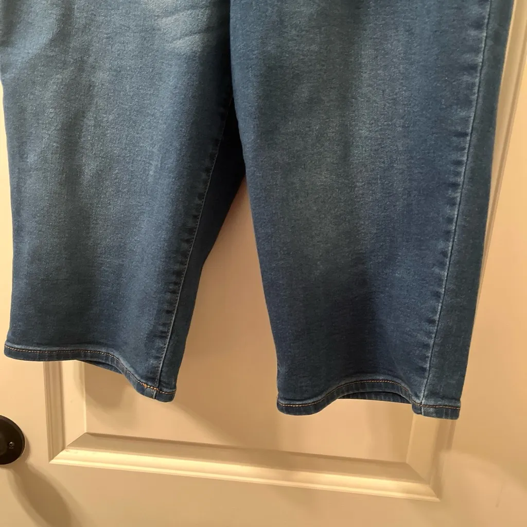 Nine West Jeans Capri Medium Blue Mid Rise Jeans Denim Pull - Image 7